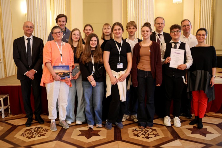 2. Preis Mariengymnasium Werl - Reditus Plini - Sprachenfest 2025 Schwerin